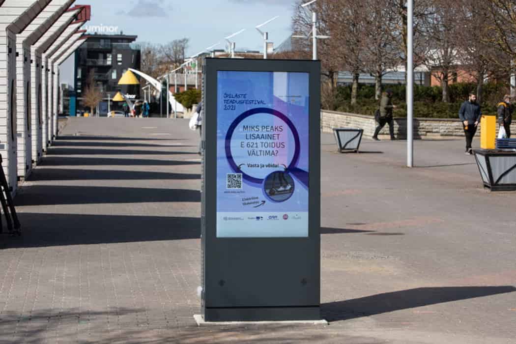 Outdoor Digital Kiosks Improve User Experience 102 min Outdoor Digital Kiosks Improve User Experience