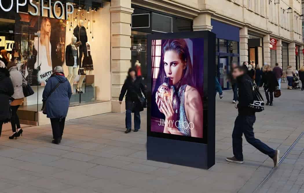 Types of Digital Signage Displays 105 min Types of Digital Signage Displays