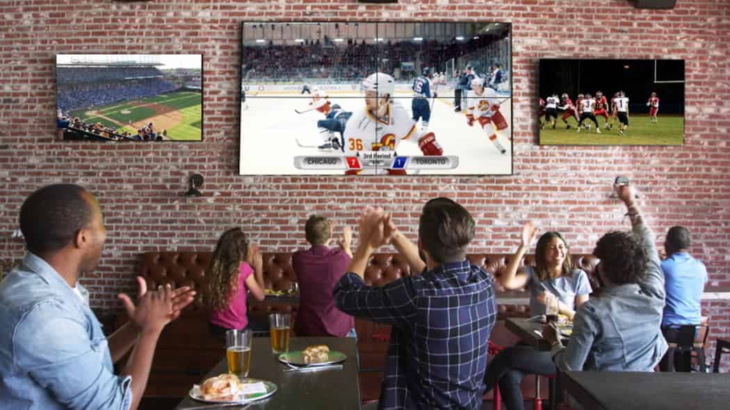 Improve Experience with Digital Signage for Restaurants 105 min Experience with Digital Signage for Restaurants