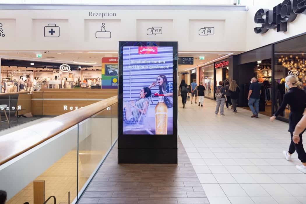 Potential of Shopping Mall Digital Signage