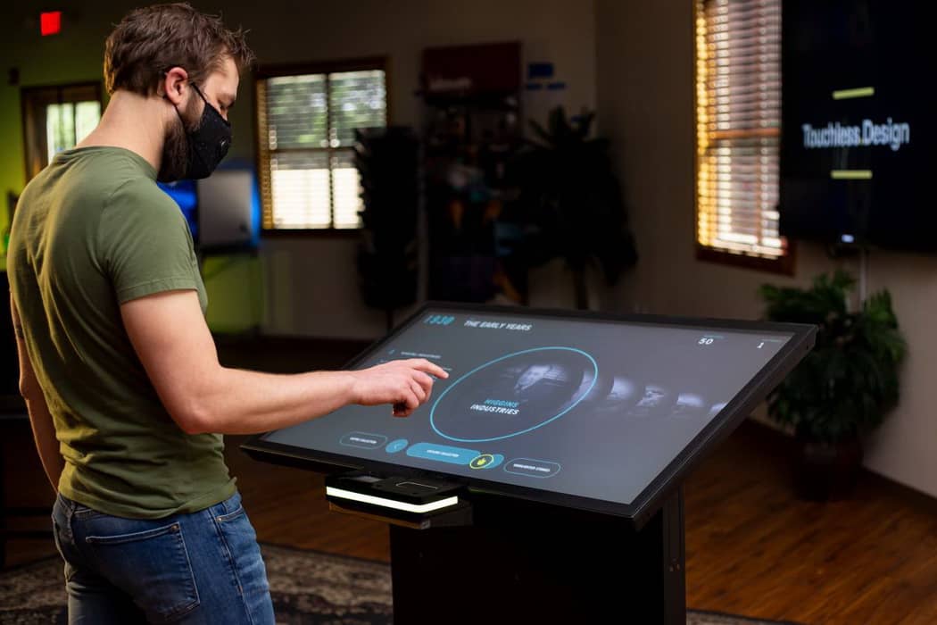 Engage and Inform with Interactive Digital Signage Kiosk