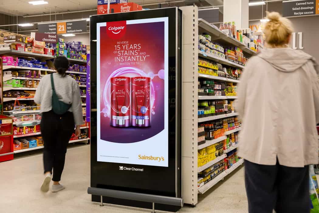 Why Use Digital Signage for Convenience Store 101 min Why Use Digital Signage for Convenience Store