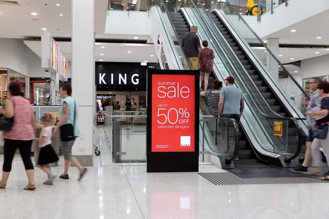 Effectively Use Digital Signage for Stores