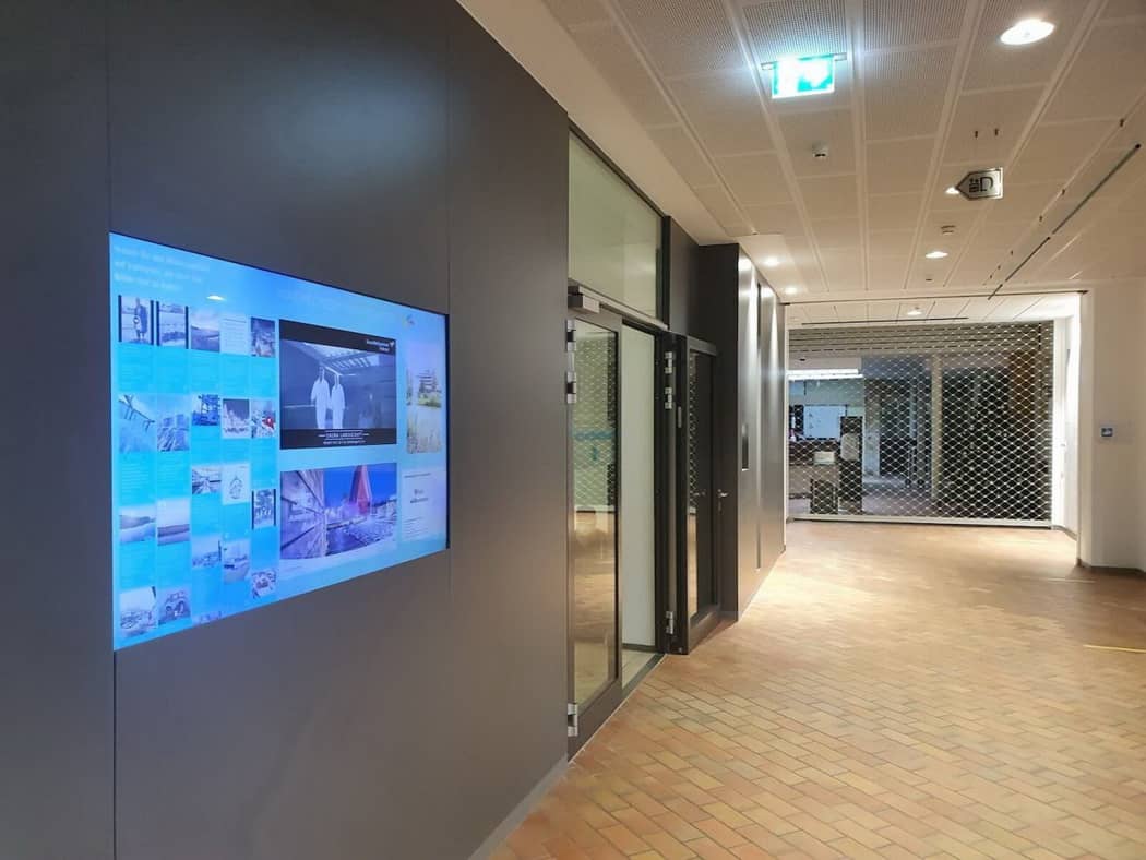 Digital Information Board Display 103 min Digital Information Board Display