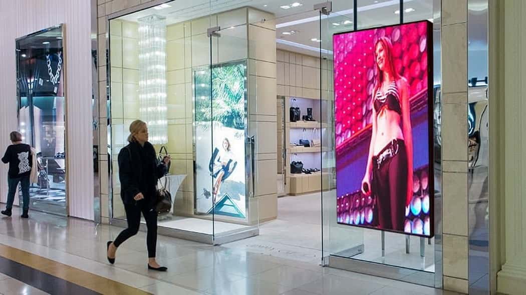 How POP Digital Display Boosts Retail Sales