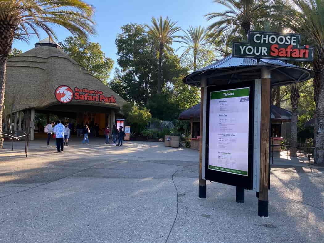 Zoo Digital Signage 103 min Zoo Digital Signage