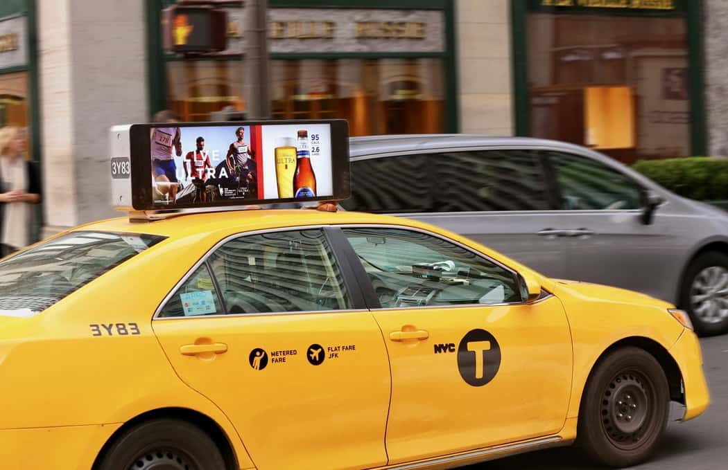Digital taxi top displays