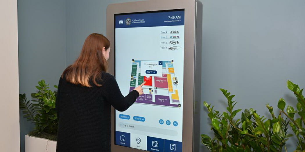 Freestanding digital wayfinding kiosks 106 min Freestanding Digital Wayfinding Kiosks