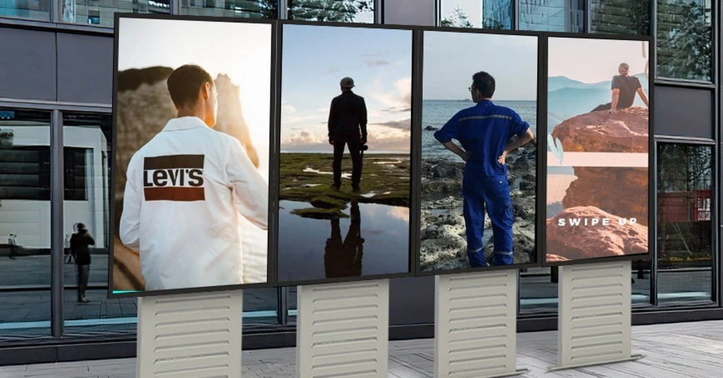 Outdoor wall mounted digital signage